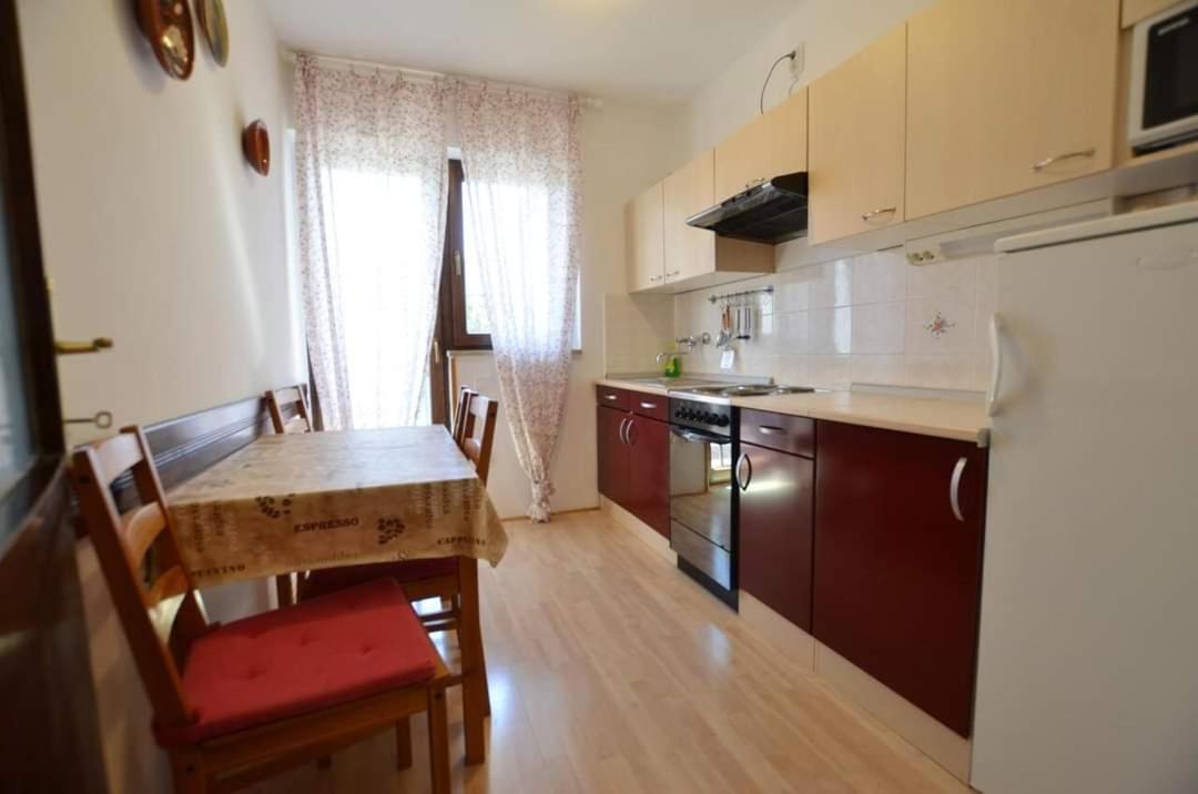 Tony Apartments Rovinj Quarto foto
